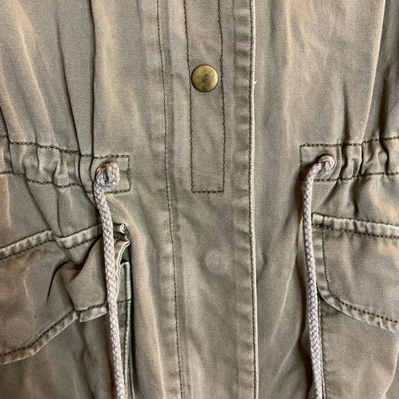 Per Se Anorak Utility Vest - Picture 3 of 5